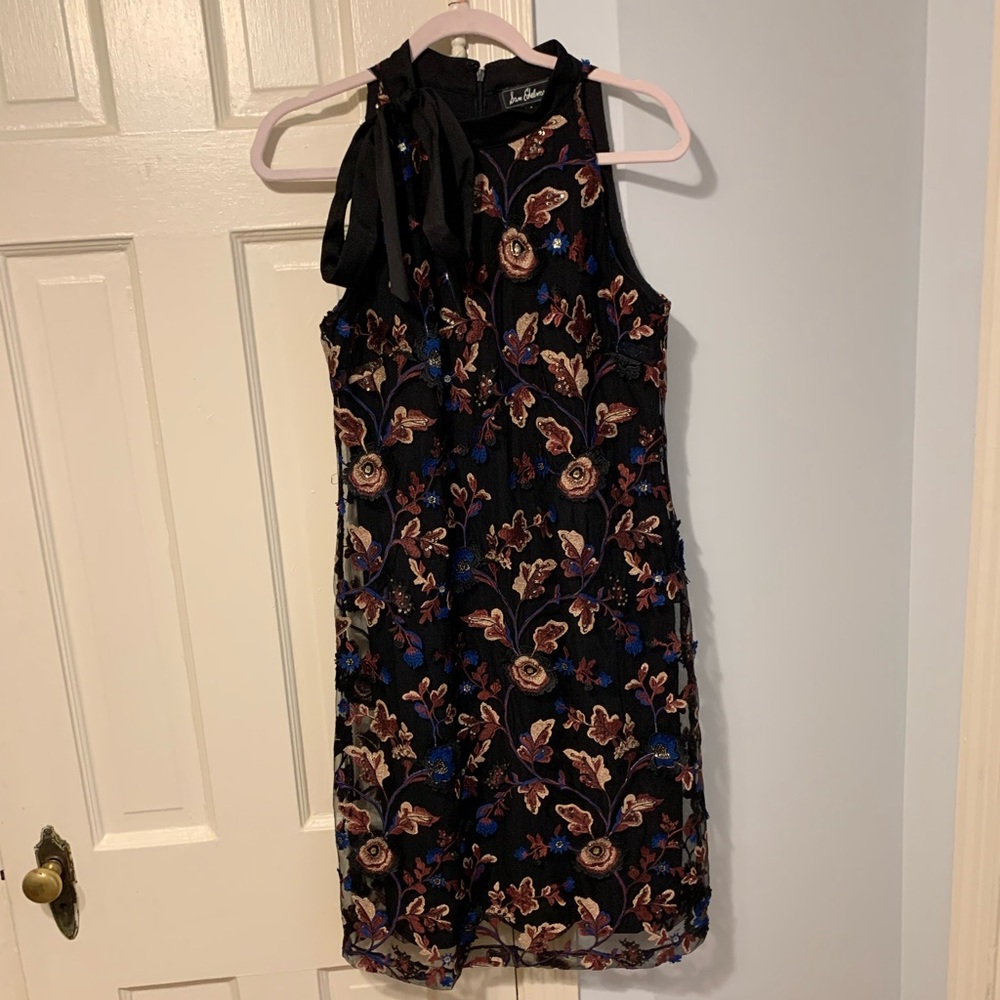 Cocktail dress never been worn!